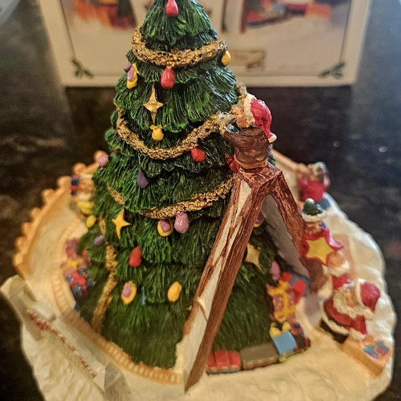 Sold - Picture 6 of 7